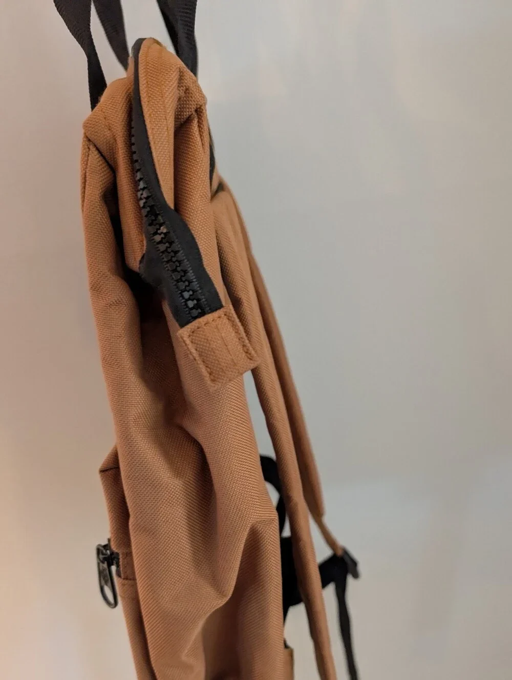 Dickies Sturdy Brown Backpack - Picture 7 of 16